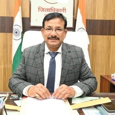 उत्तर प्रदेश सरकार ने राज्य में बड़ा प्रशासनिक फेरबदल