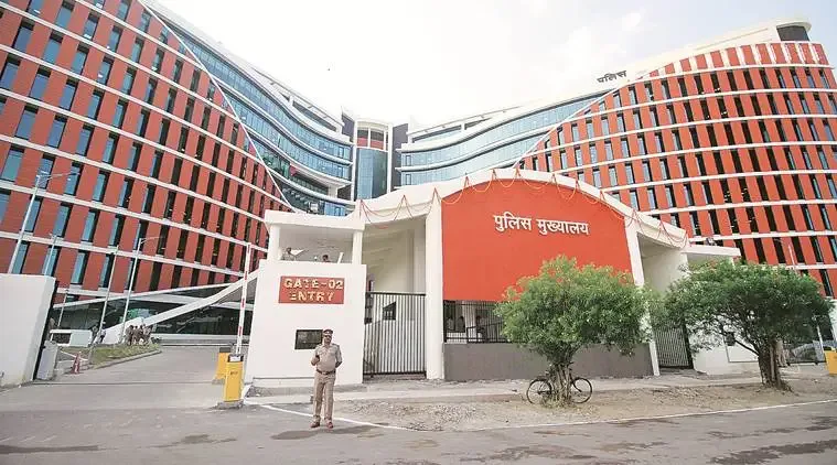 उत्तर प्रदेश में पुलिस महकमे में बड़ा फेरबदल हुआ , शासन की ओर से 35 IPS अधिकारियों के तबादले .